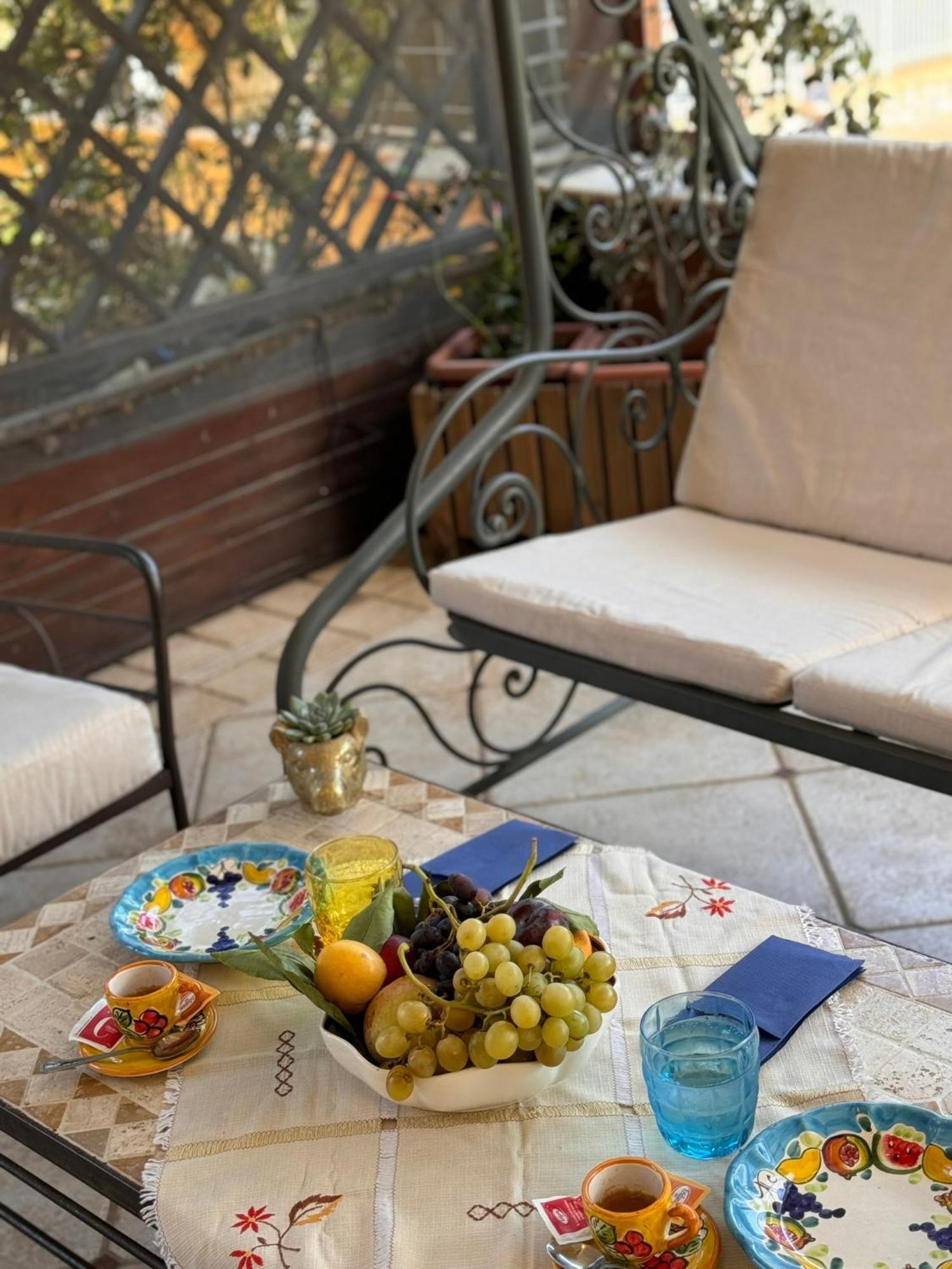 Relais Sorrento Terrace And Relax Bed & Breakfast Екстериор снимка