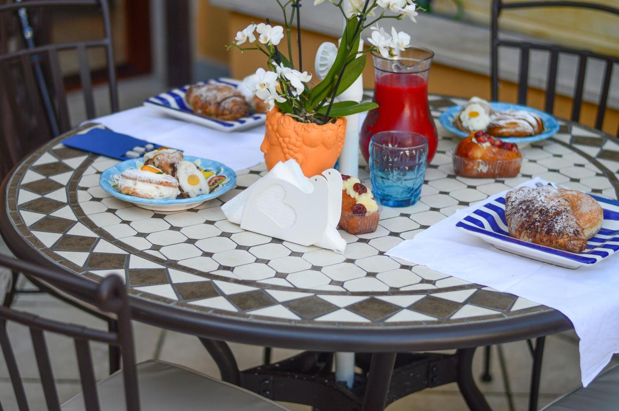 Relais Sorrento Terrace And Relax Bed & Breakfast Екстериор снимка